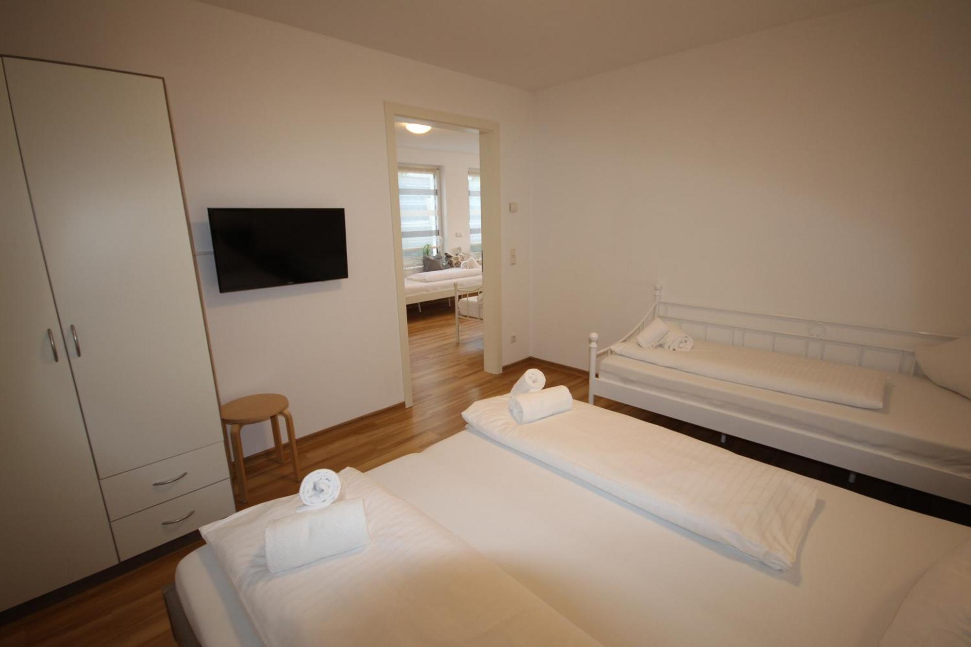 Kern Apartments รูสท์ ภายนอก รูปภาพ