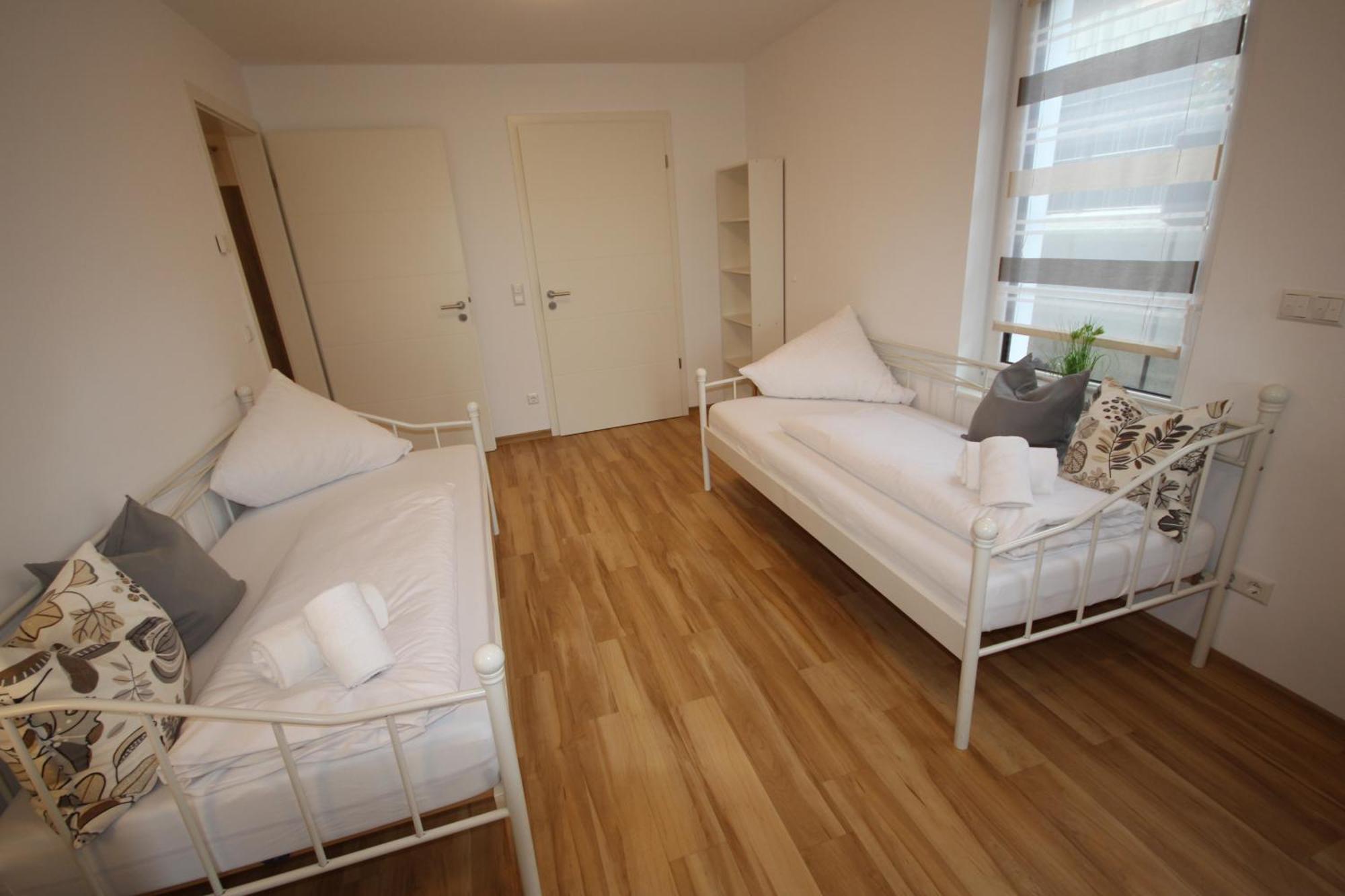 Kern Apartments รูสท์ ภายนอก รูปภาพ