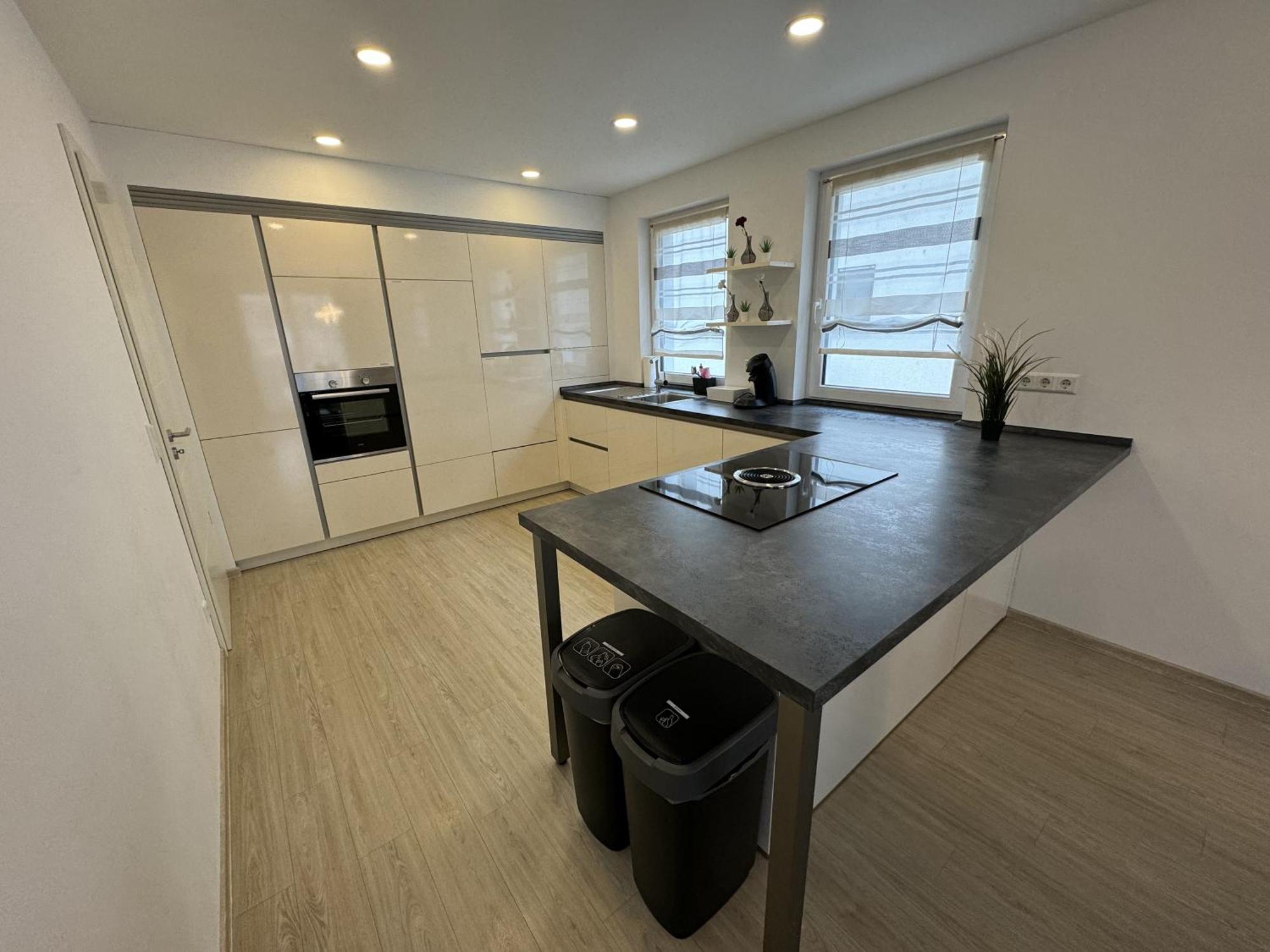 Kern Apartments รูสท์ ภายนอก รูปภาพ