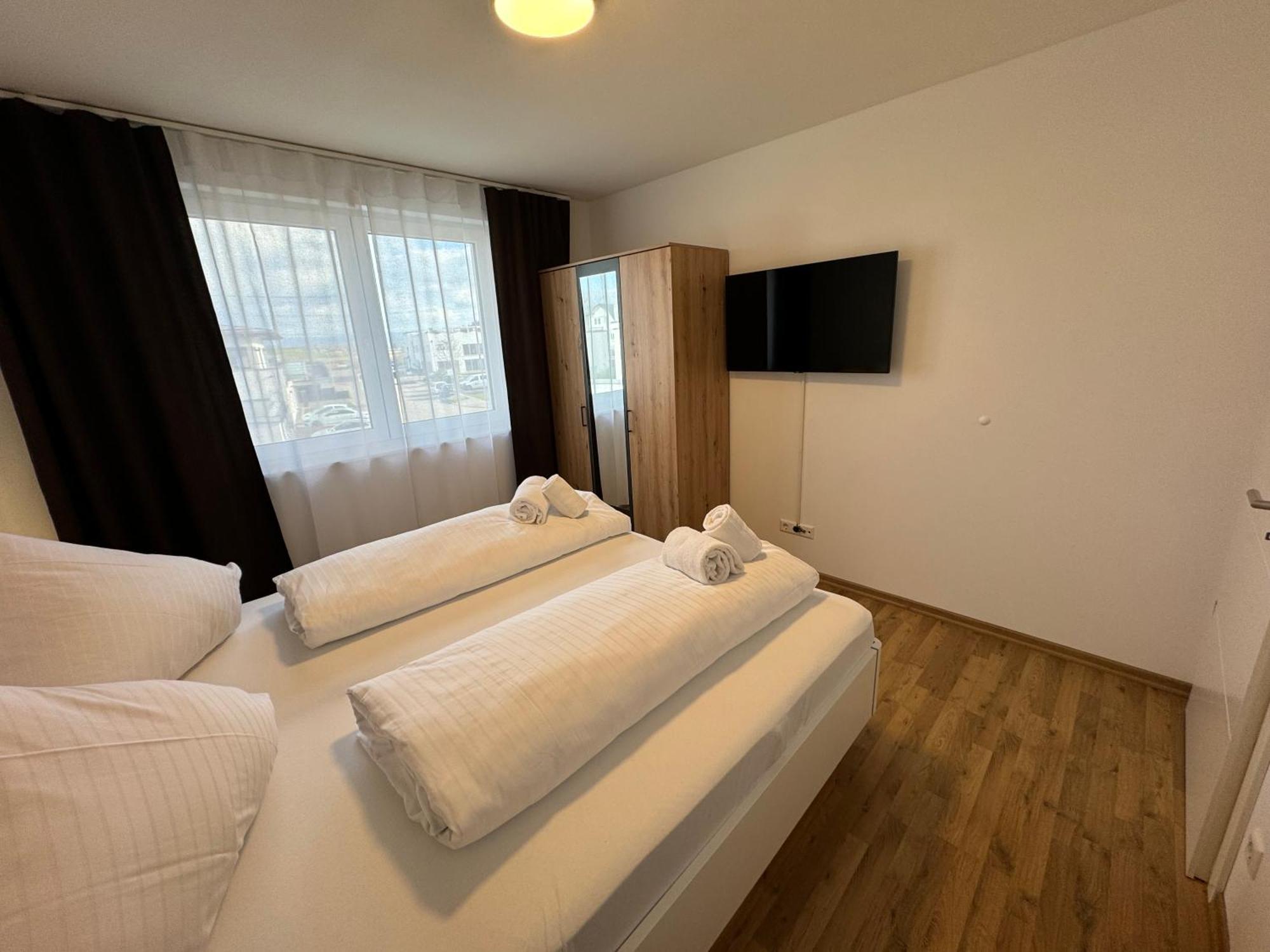 Kern Apartments รูสท์ ภายนอก รูปภาพ