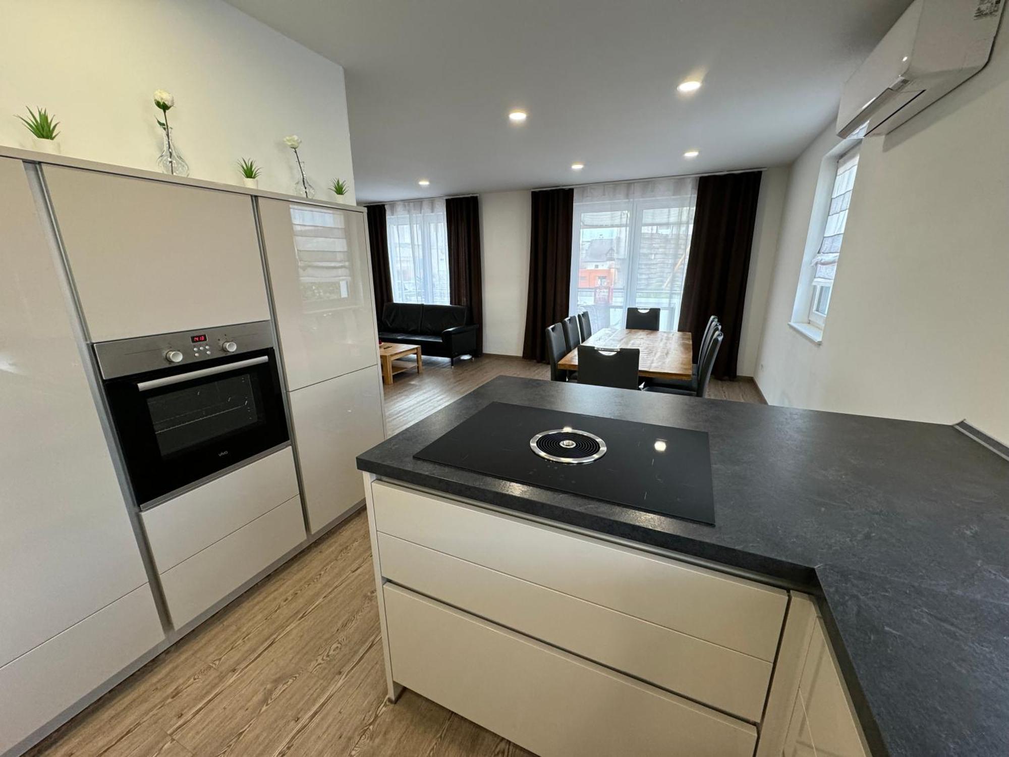 Kern Apartments รูสท์ ภายนอก รูปภาพ