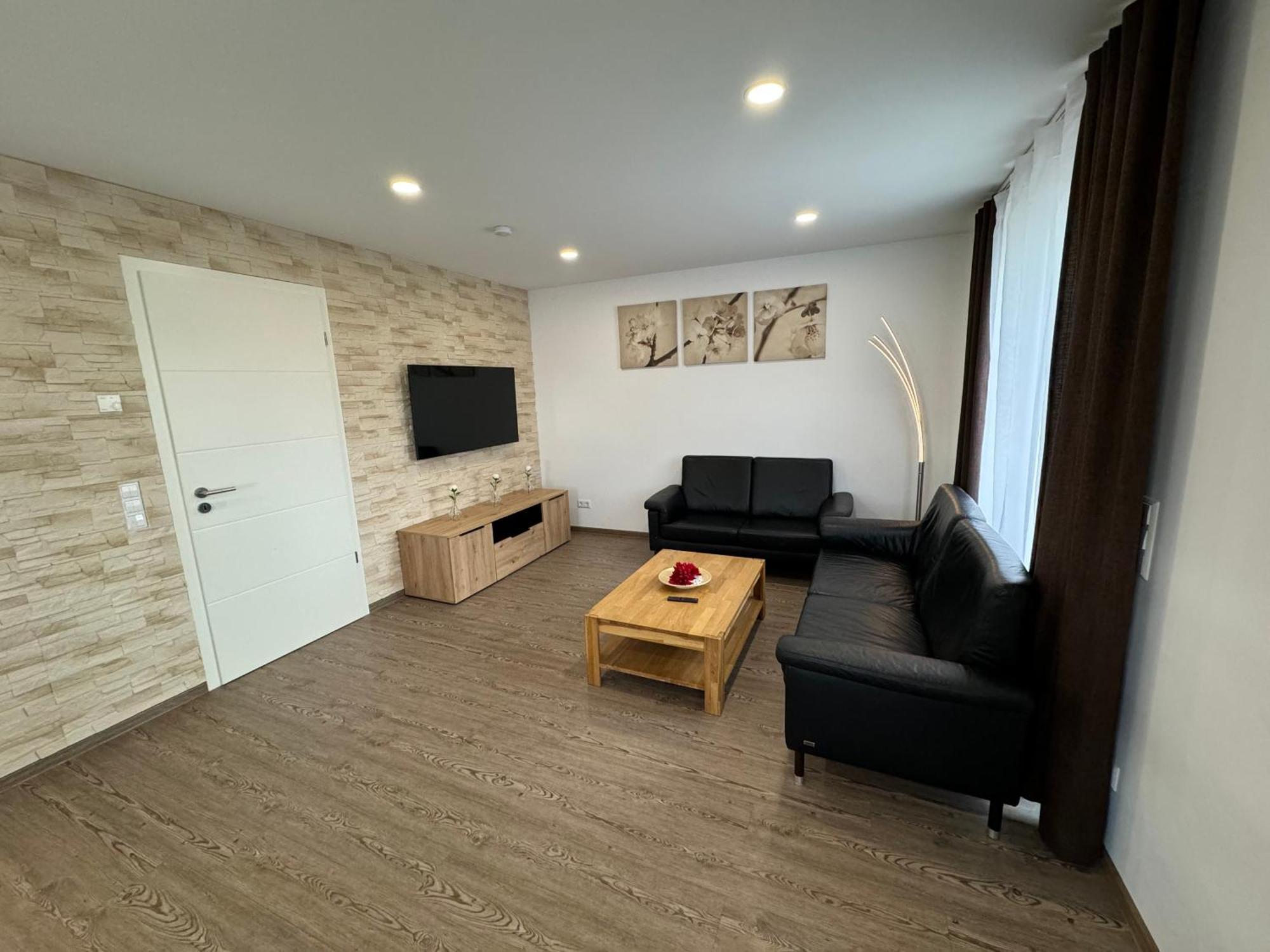 Kern Apartments รูสท์ ภายนอก รูปภาพ